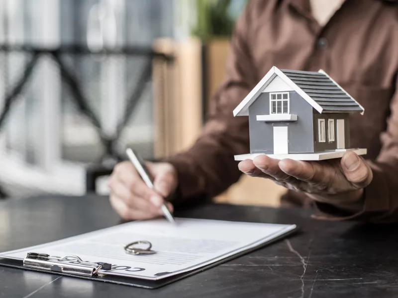 Compromis, promesse, acte de vente : quelles différences et quels enjeux ?